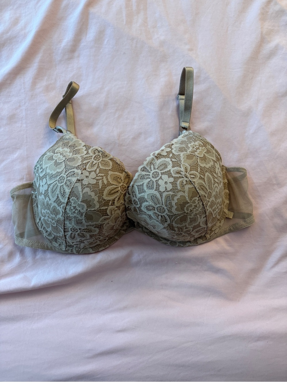 VS VICTORIA SECRET Bra 38c Lace Push Up Nude
